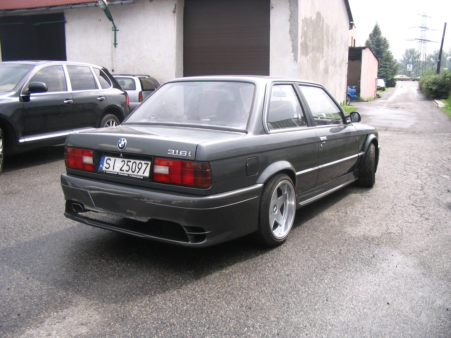 PARE CHOCS ARRIÈRE POUR BMW E30