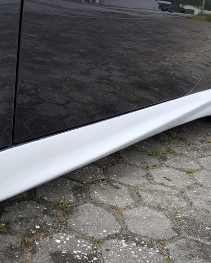 Bas de caisse latéraux pour Porsche Carrera 911 / 997 (04 - 08) Look GT3 - KDMPARTS EUROPE TUNING STORE