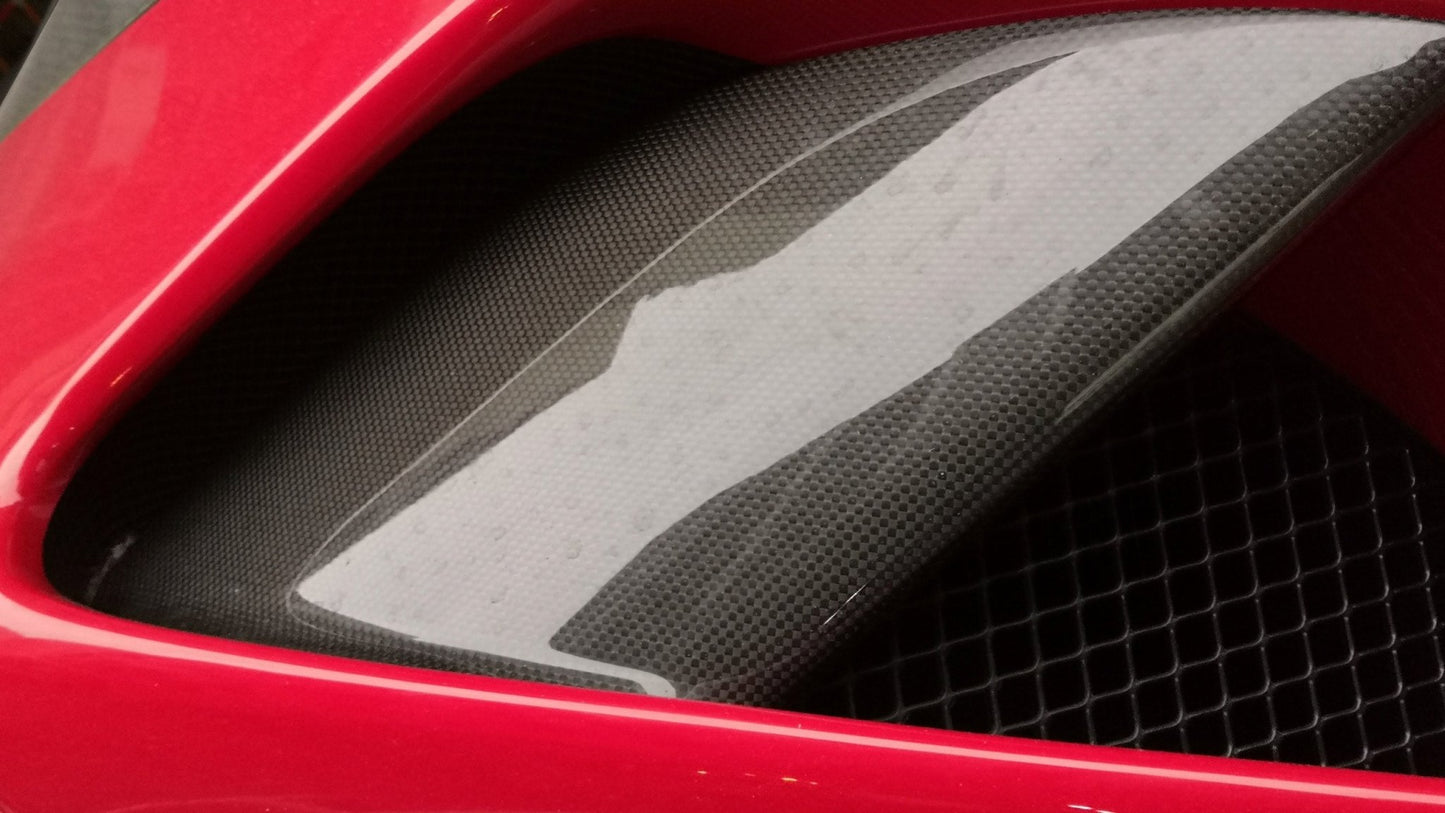 Prises d'air latérales en fibre de carbone « Speciale » de DMC pour Ferrari 488 GTB Coupé et Spider - KDMPARTS EUROPE TUNING STORE