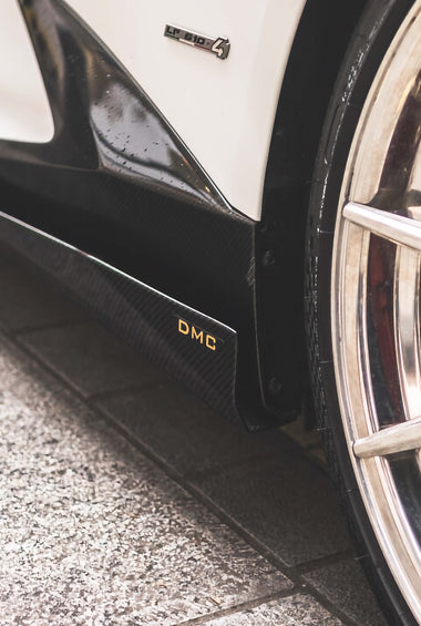 Bas de caisse latéraux additionnelles en fibre de carbone de DMC pour Lamborghini Huracan Coupé et Spyder d'origine