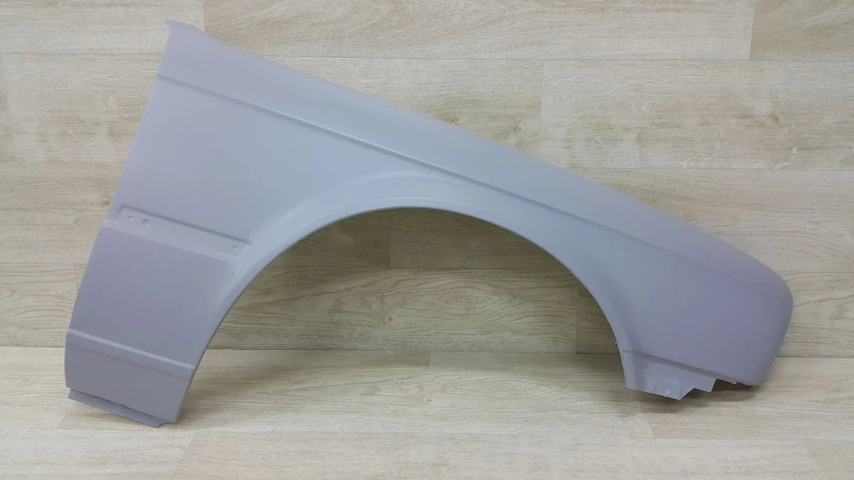 FRONT RIGHT / LEFT WINGS FOR BMW E30