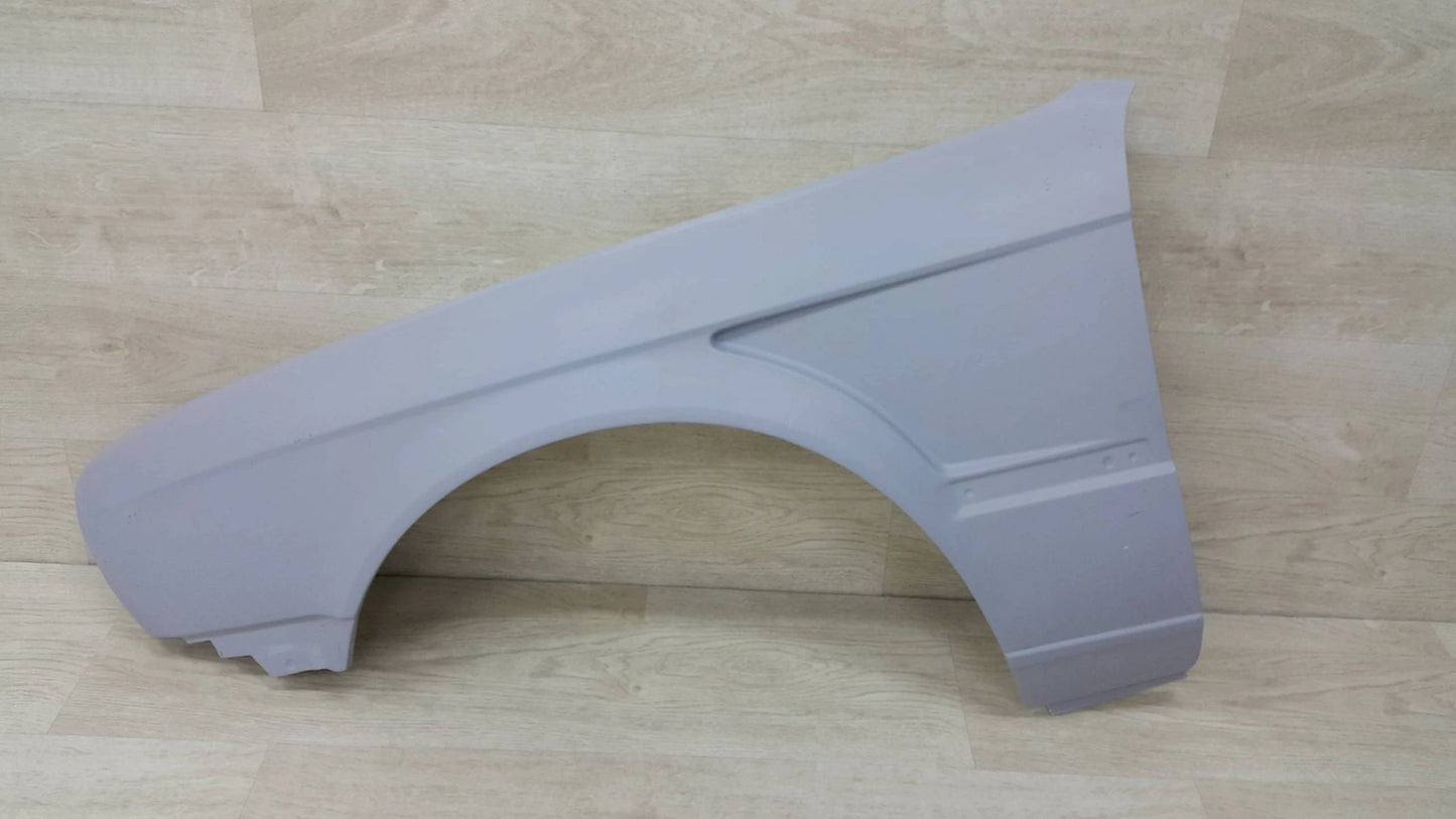 FRONT RIGHT / LEFT WINGS FOR BMW E30