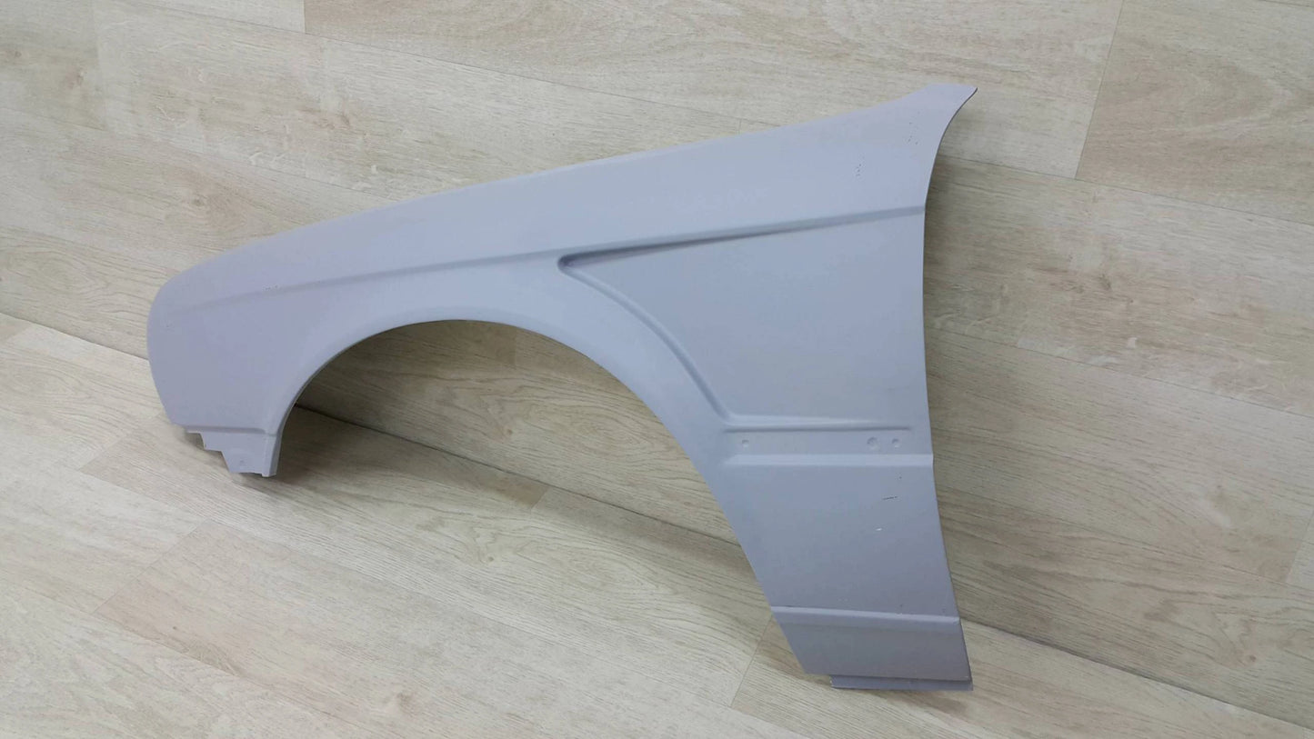 FRONT RIGHT / LEFT WINGS FOR BMW E30