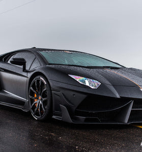 Jupes latérales en fibre de carbone « E-GT » DMC pour Lamborghini Aventador Coupé et Roadster d'origine