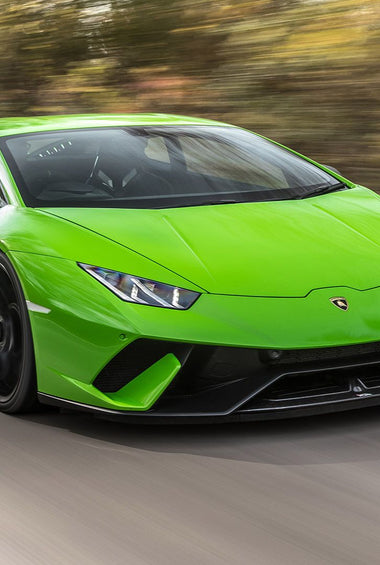 Pare chocs avant en fibre de carbone « Performante » de DMC pour Lamborghini Huracan Coupé et Spyder d'origine