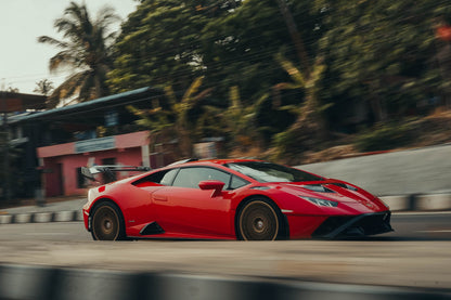 Capot avant en fibre de carbone « STO » de DMC pour Lamborghini Huracan STO Coupé et Spyder, transforme en Super Trofeo Omologate