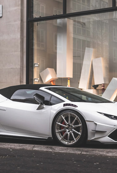 Ailes avant en fibre de carbone de DMC pour Lamborghini Huracan Coupé et Spyder d'origine