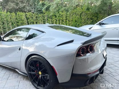 Aileron arrière en fibre de carbone pour Ferrari 812, de DMC pour version SF Competizione restylée - KDMPARTS EUROPE TUNING STORE