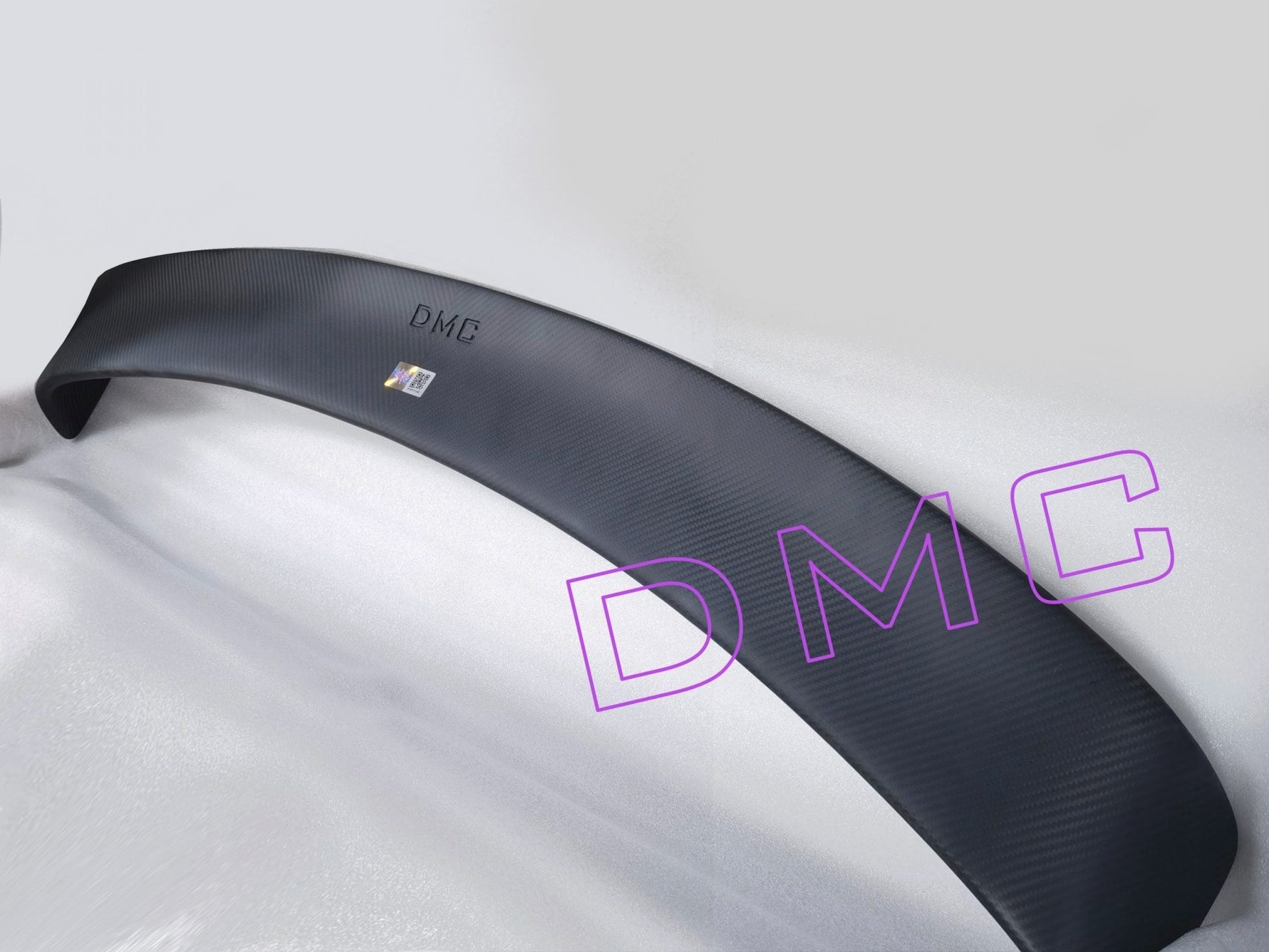Aileron de coffre en fibre de carbone « Élégante » de DMC pour Ferrari 12 Cilindri d'origine - KDMPARTS EUROPE TUNING STORE