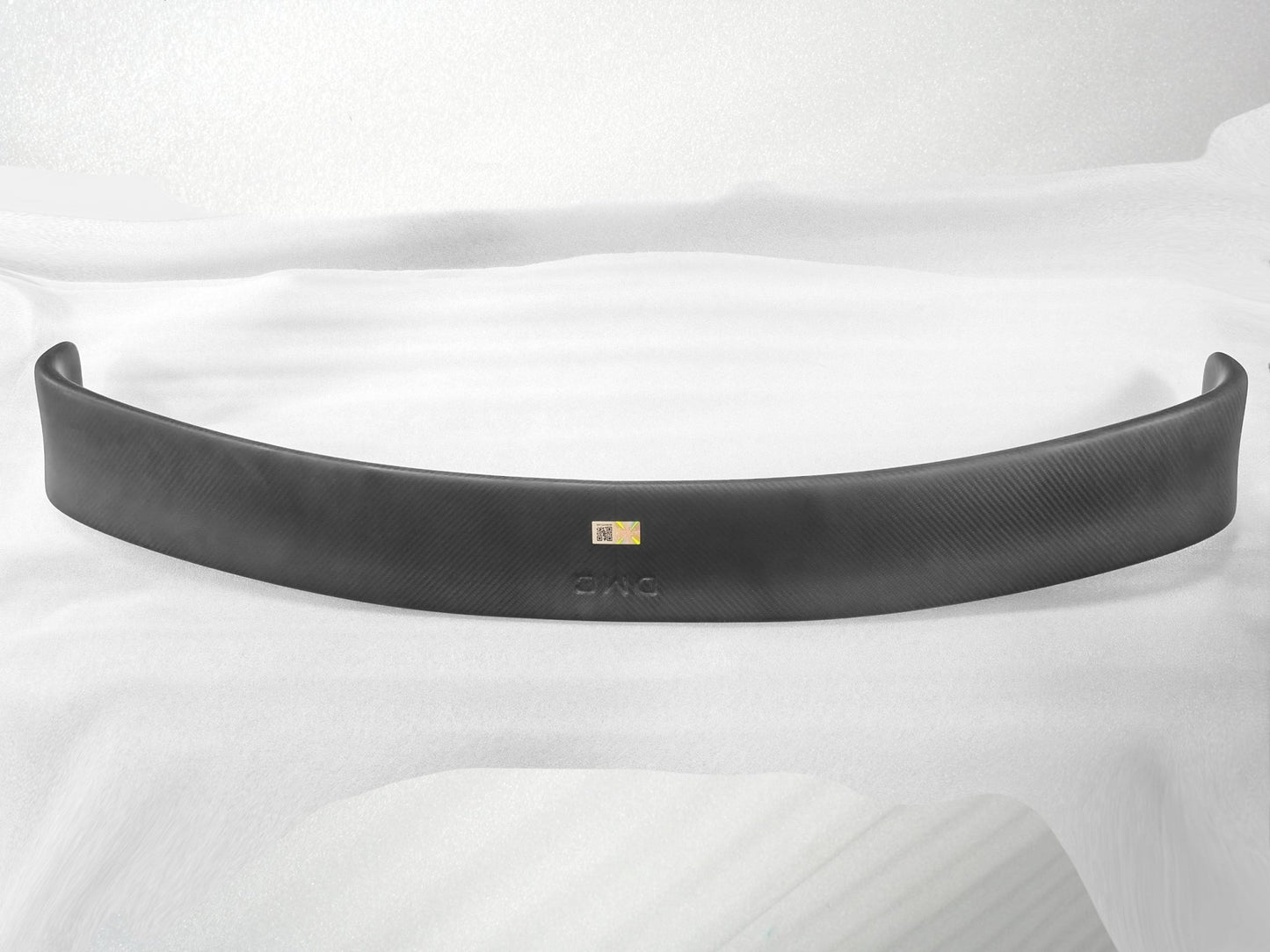 Aileron de coffre en fibre de carbone « Élégante » de DMC pour Ferrari 12 Cilindri d'origine - KDMPARTS EUROPE TUNING STORE