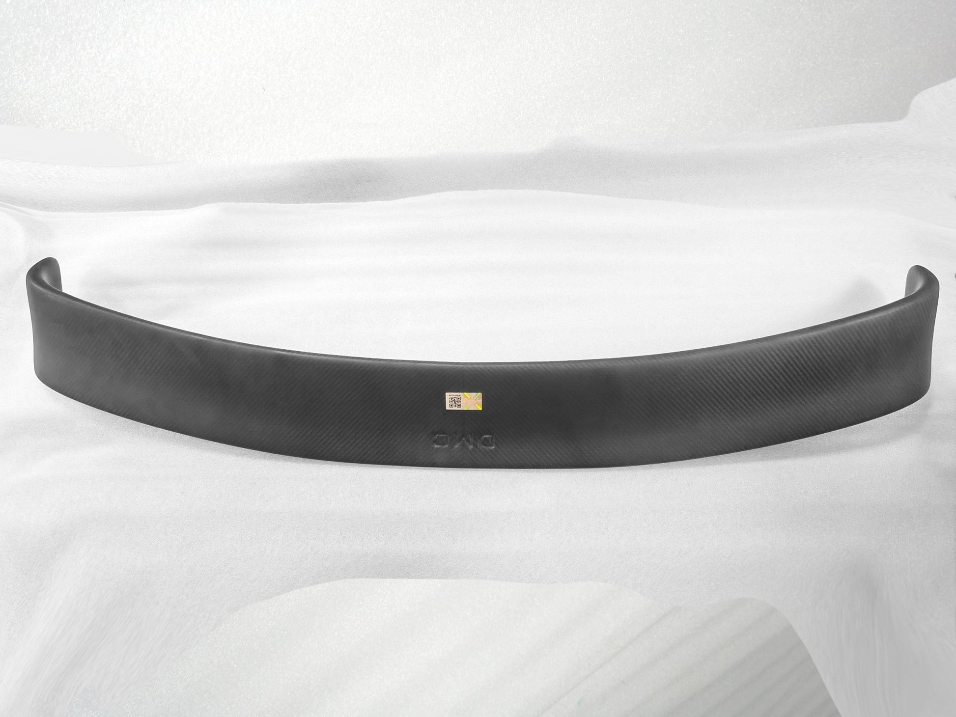 Aileron de coffre en fibre de carbone « Élégante » de DMC pour Ferrari 12 Cilindri d'origine - KDMPARTS EUROPE TUNING STORE