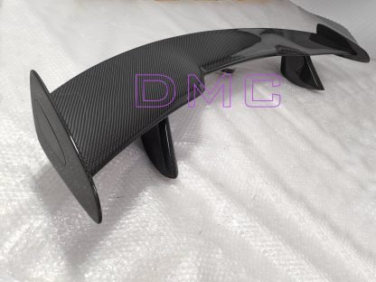 Aileron spoiler arrière en fibre de carbone de DMC pour McLaren Artura Coupé et Spider - KDMPARTS EUROPE TUNING STORE