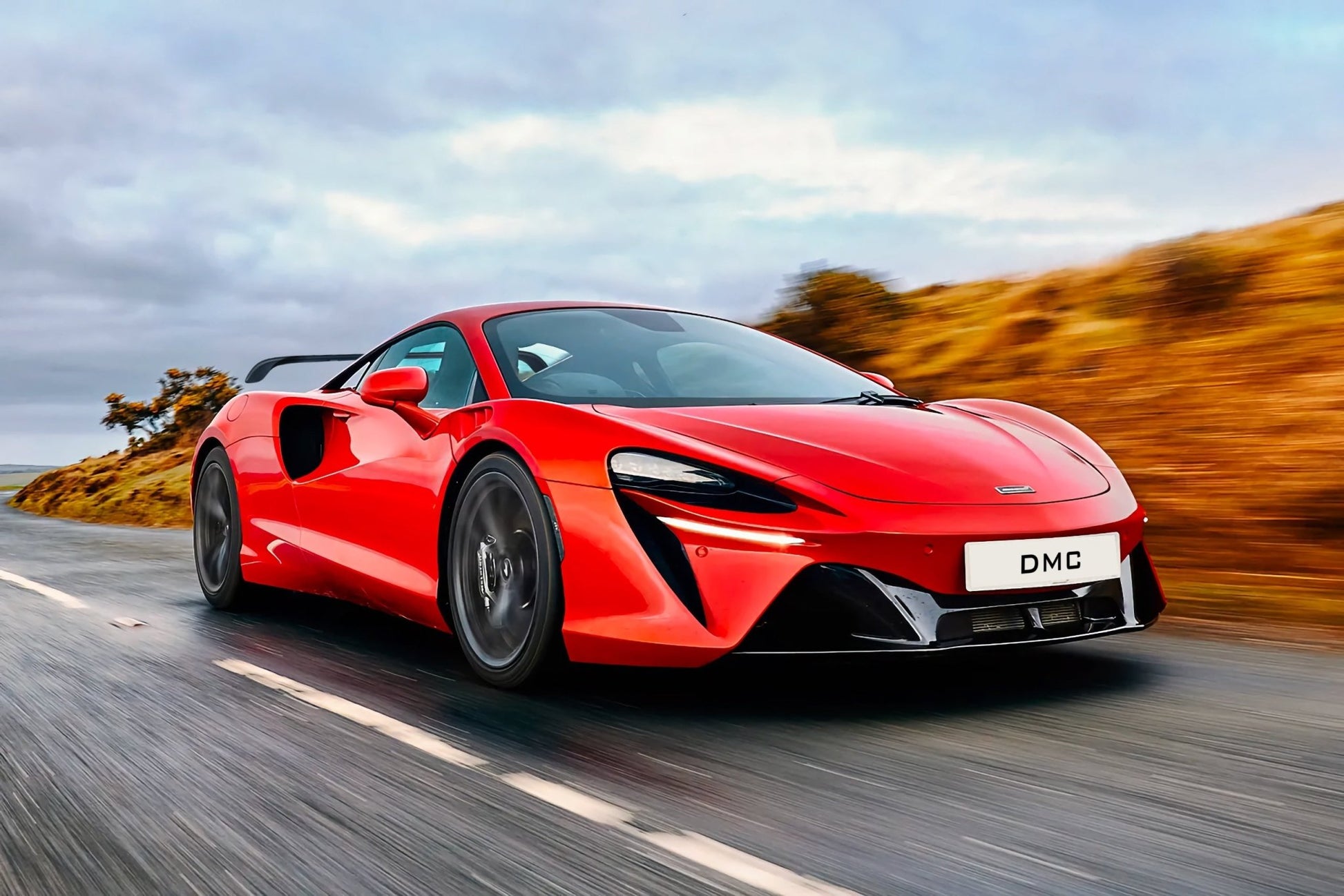 Aileron spoiler arrière en fibre de carbone de DMC pour McLaren Artura Coupé et Spider - KDMPARTS EUROPE TUNING STORE