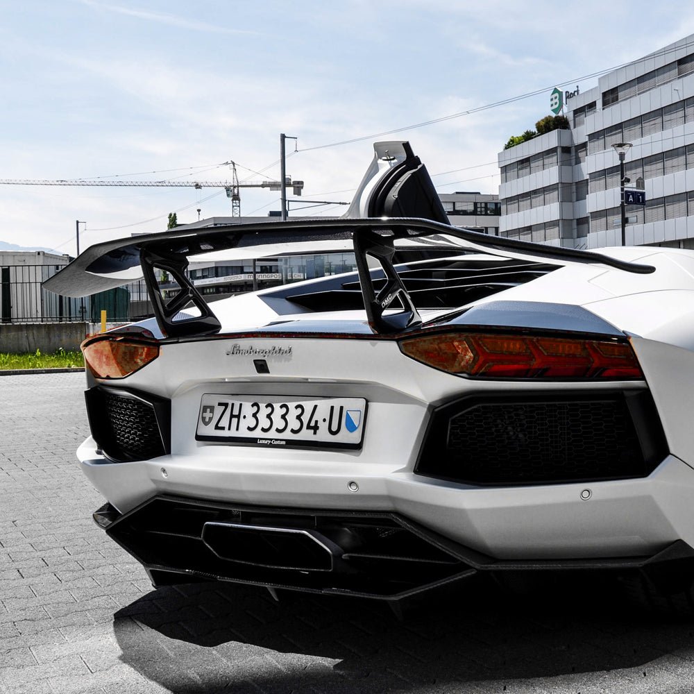 Aileron spoiler arrière en fibre de carbone « SV - E » de DMC pour Lamborghini Aventador S Coupé et Roadster d'origine - KDMPARTS EUROPE TUNING STORE