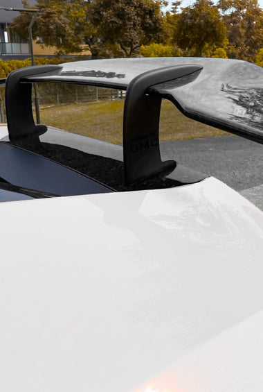 Aileron spoiler en fibre de carbone « Edizione GT » de DMC pour Lamborghini Huracan Coupé et Spyder d'origine - KDMPARTS EUROPE TUNING STORE