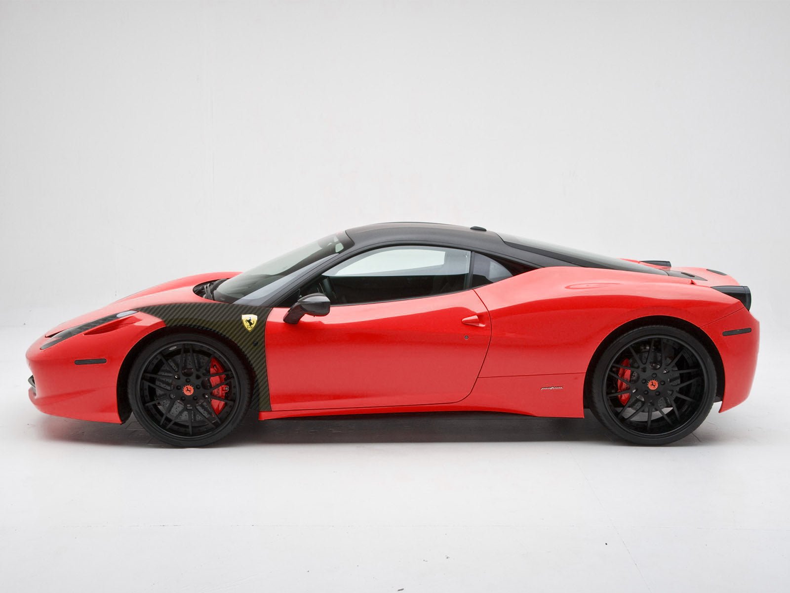 Ailes avant en fibre de carbone de DMC pour Ferrari 458 Estremo Coupé et Spyder d'origine Italia et versions Speciale et Aperta - KDMPARTS EUROPE TUNING STORE