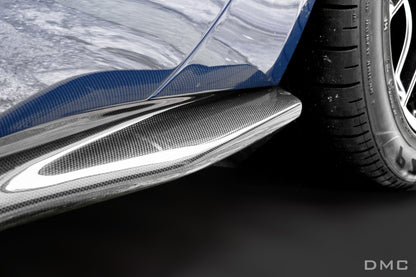 Bas de caisse latéraux en fibre de carbone de DMC pour Ferrari 812 SuperFast, GTS et Competizione - KDMPARTS EUROPE TUNING STORE