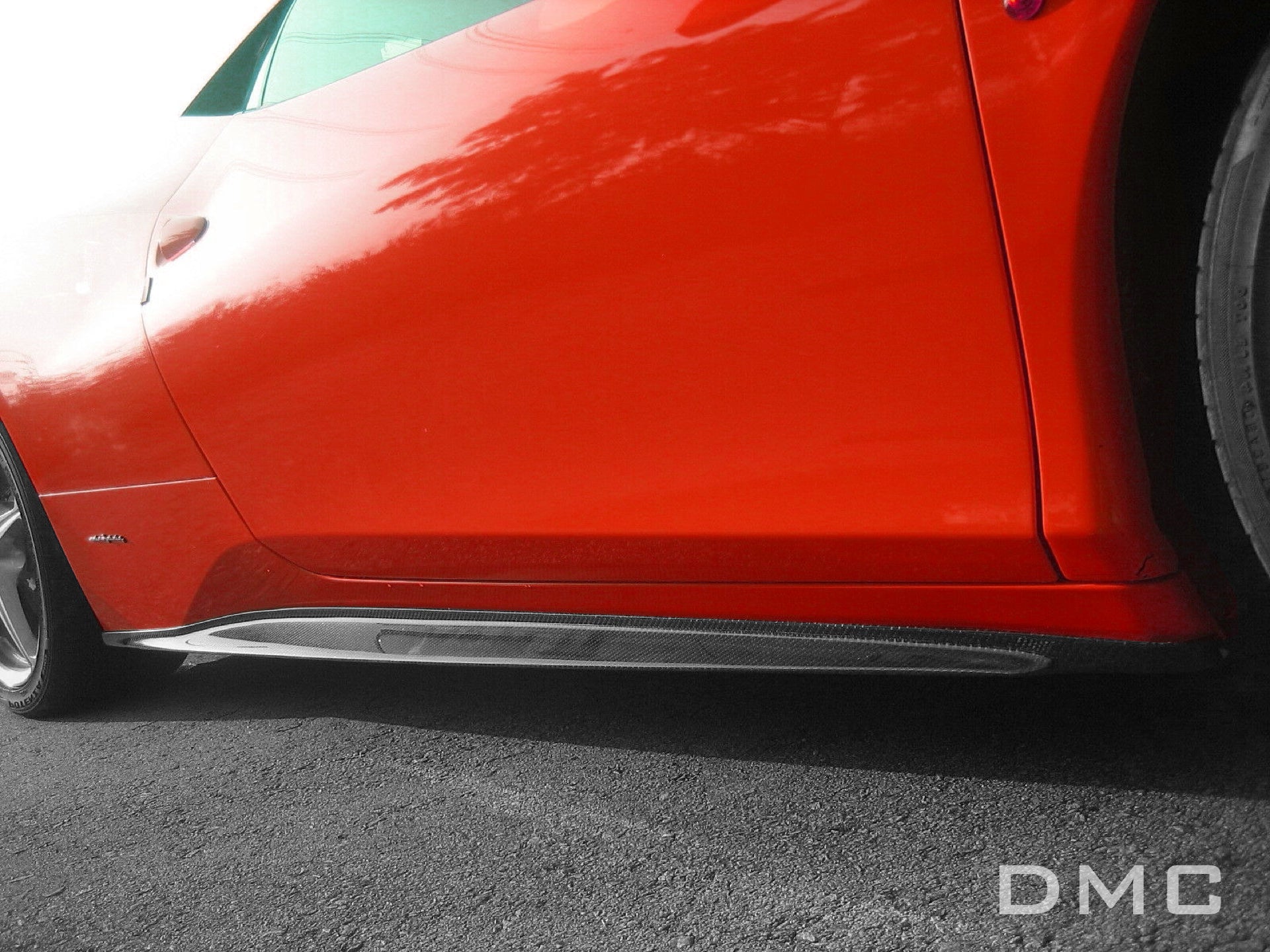 Bas de caisse latéraux en fibre de carbone forgée de DMC pour Ferrari 458 Italia, Coupé et Spider look Speciale Aperta GT - KDMPARTS EUROPE TUNING STORE