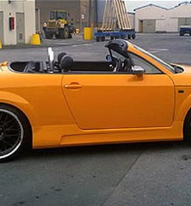 BAS DE CAISSE LATÉRAUX POUR AUDI TT 8N CABRIOLET ( 98 - 05 ) STYLE R8 - KDMPARTS EUROPE TUNING STORE