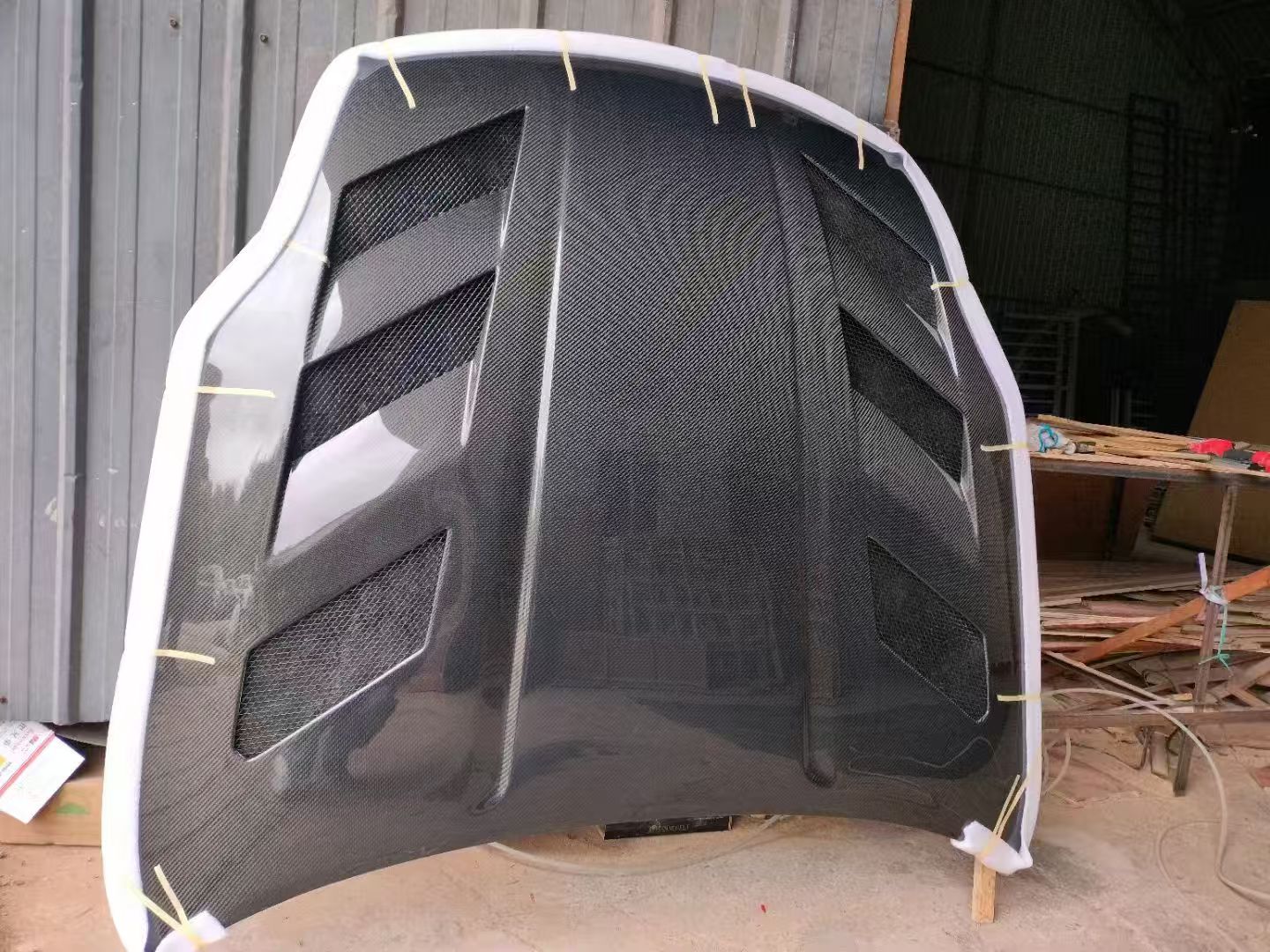 Capot de Style AMS Superleggera en Carbone Nissan 350Z Z33 de 2003 à 2009 - KDMPARTS EUROPE TUNING STORE