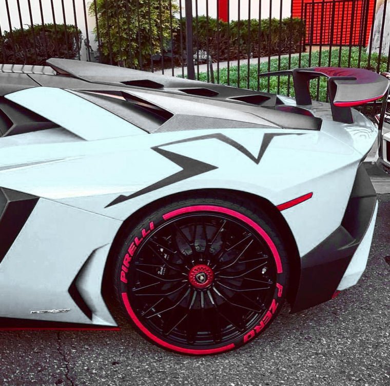 Capot moteur en fibre de carbone, de DMC pour Lamborghini LP750 SV Roadster - KDMPARTS EUROPE TUNING STORE