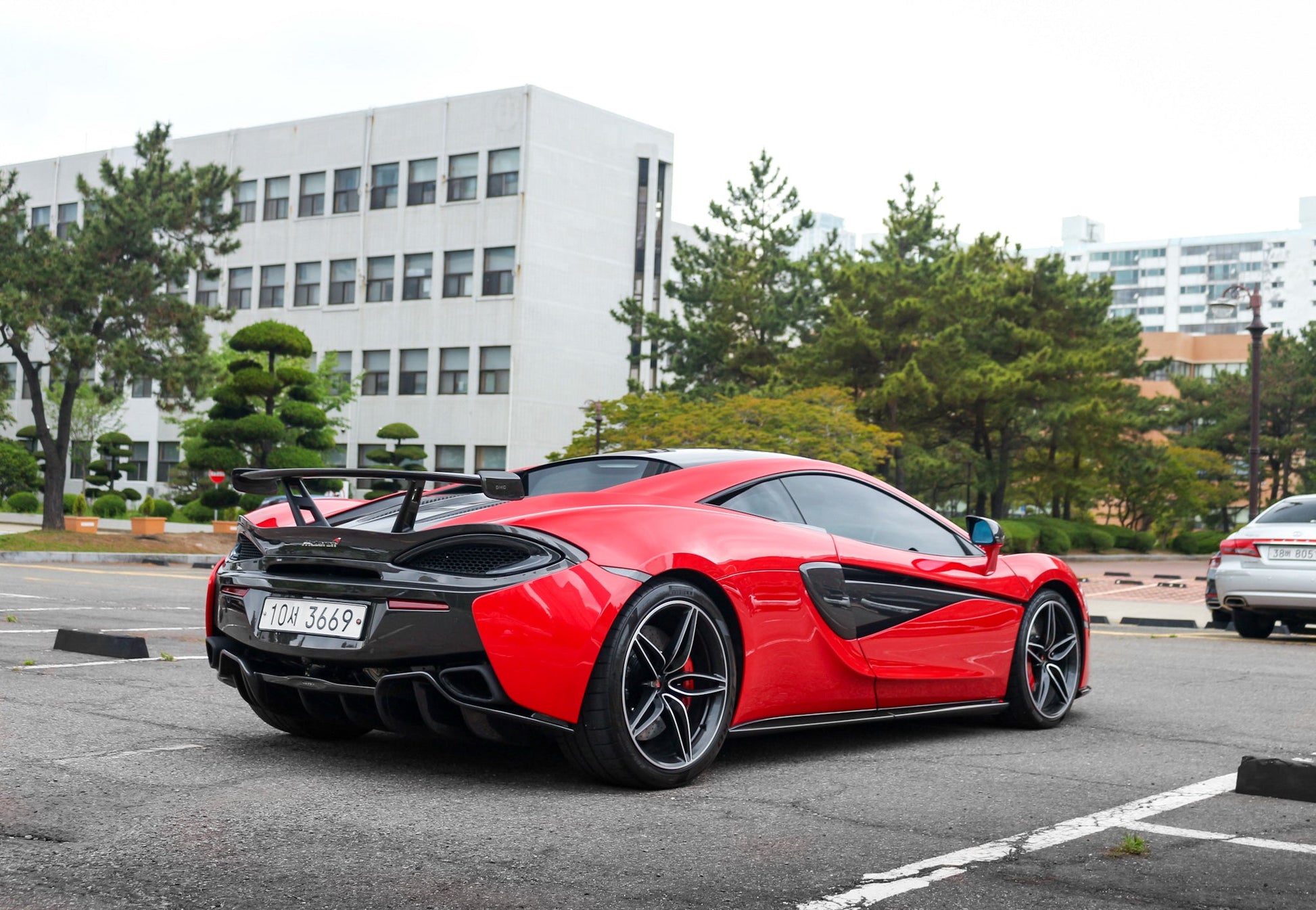 Capot moteur en fibre de carbone de DMC pour McLaren 570S et 570C coupé d'origine Style 600LT - KDMPARTS EUROPE TUNING STORE