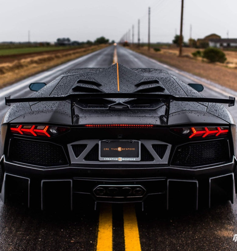 Capot moteur en fibre de carbone « E - GT » DMC pour Lamborghini Aventador Coupé et Roadster - KDMPARTS EUROPE TUNING STORE