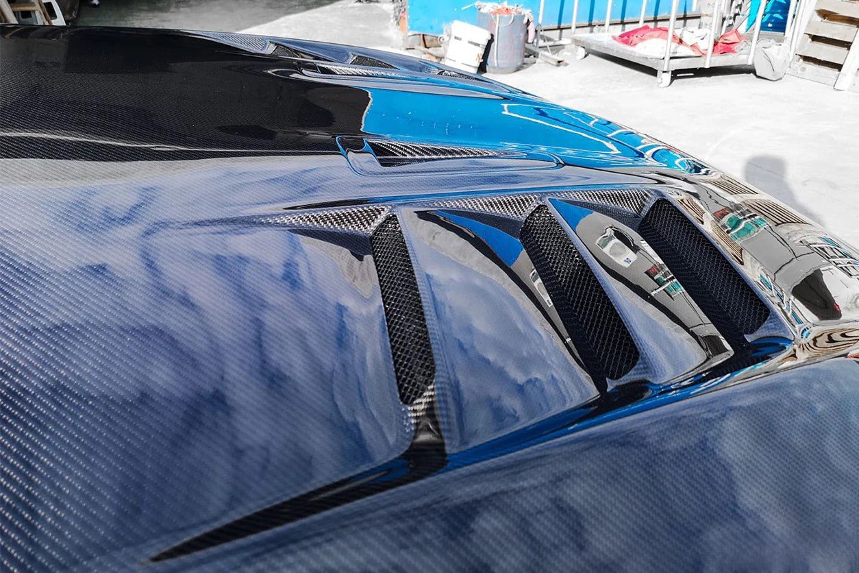 Capot pour Nissan GTR R35 2008 - 2022 en fibre de Carbone - KDMPARTS EUROPE TUNING STORE