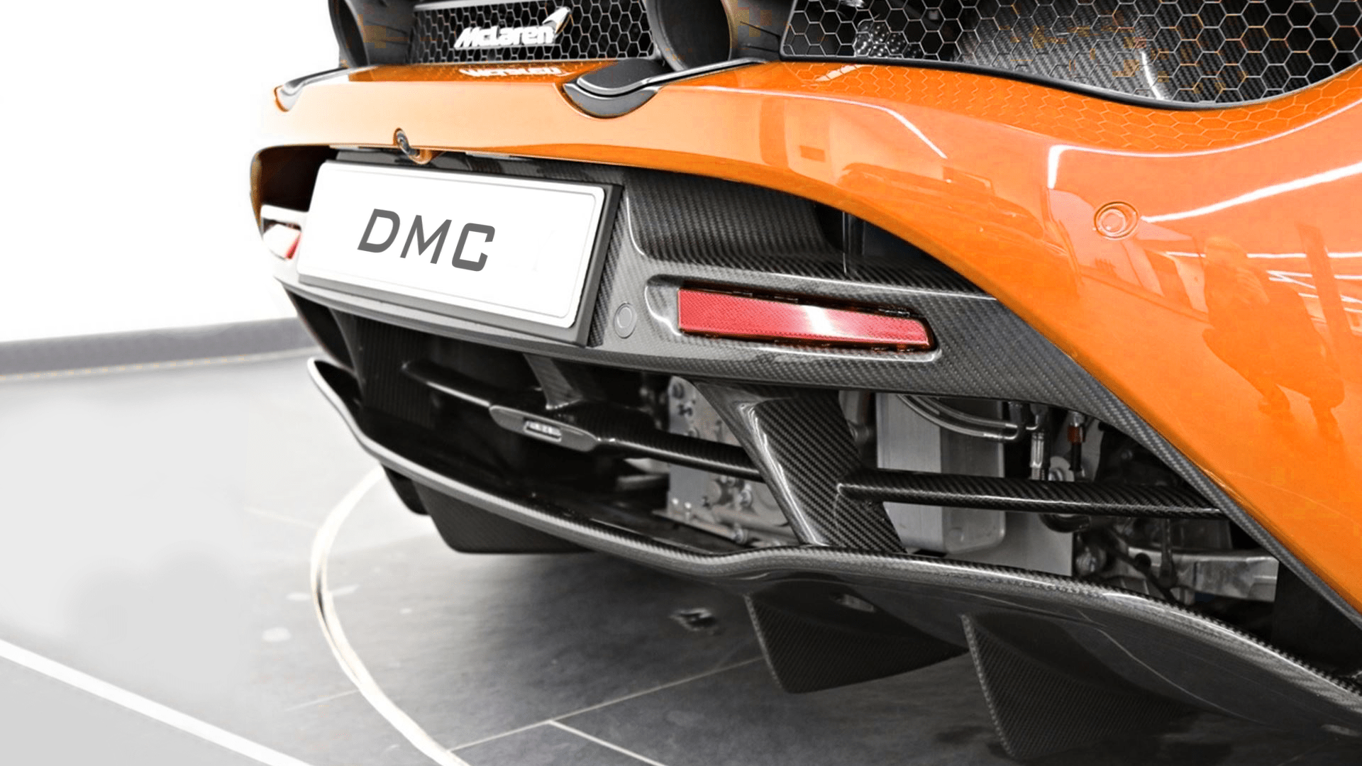Diffuseur arrière en fibre de carbone de DMC pour McLaren 720S Coupé et Spider d'origine - KDMPARTS EUROPE TUNING STORE
