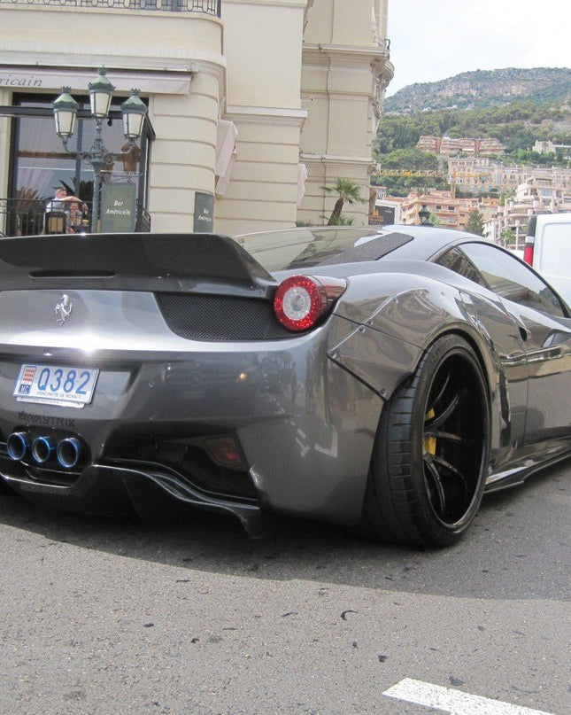 Diffuseur arrière pour Ferrari F458 Coupé Italia et Spider 2010 - 2014 en fibre de Carbone - KDMPARTS EUROPE TUNING STORE