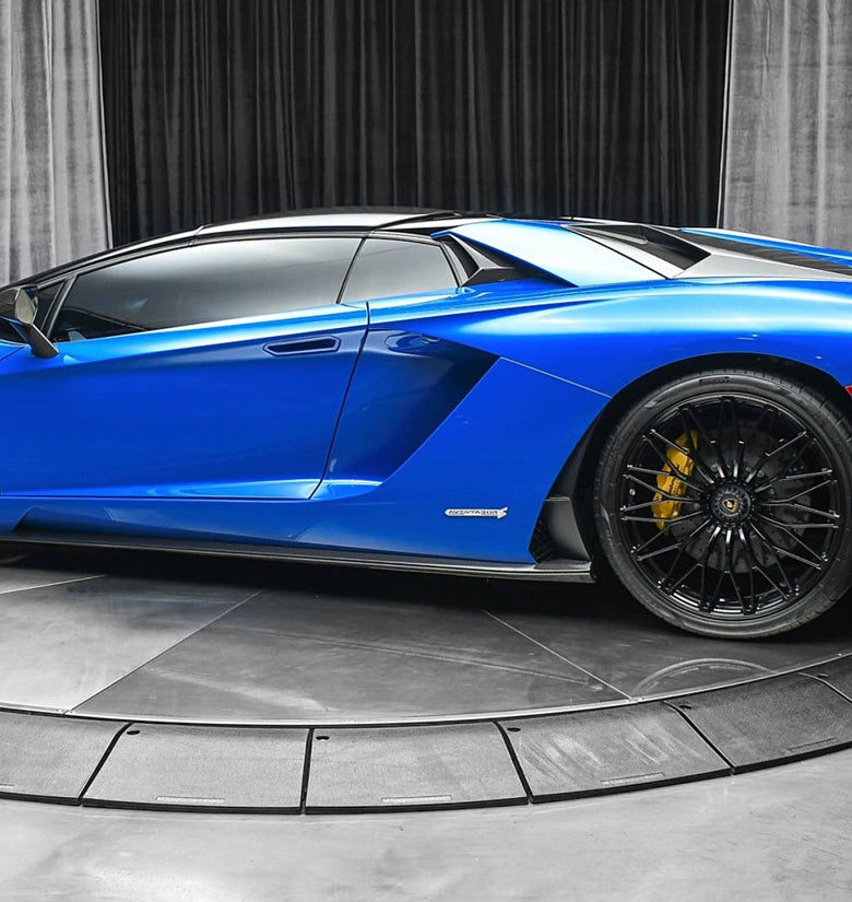 Ensemble de garnitures de passage de roue en fibre de carbone de DMC pour Lamborghini Aventador S Coupé et Roadster d'origine - KDMPARTS EUROPE TUNING STORE