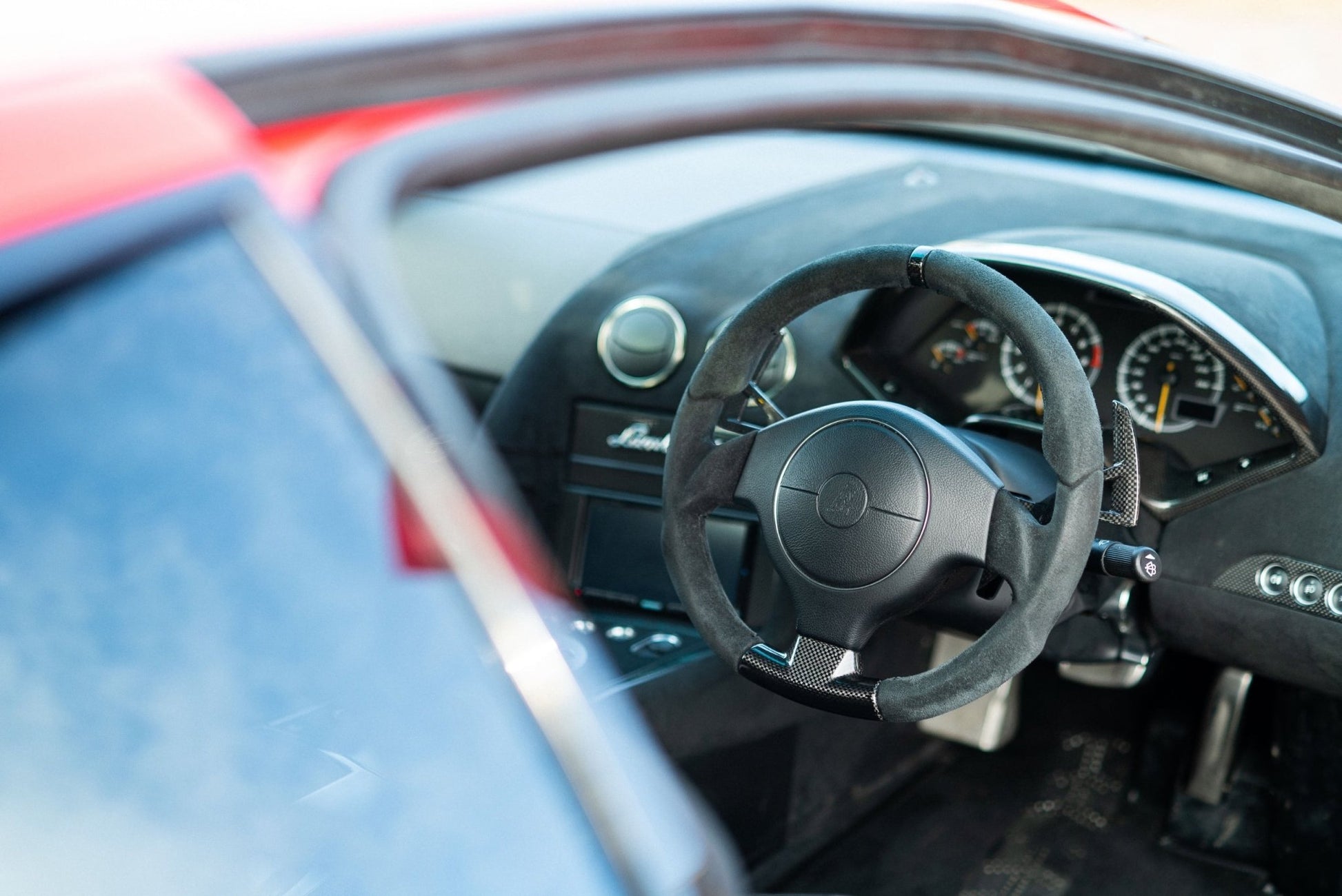 Intérieur Complet LHD ou RHD en Cuir et fibre de carbone « SV / Superveloce » de DMC pour Lamborghini Murcielago Coupé et Roadster d'origine - KDMPARTS EUROPE TUNING STORE