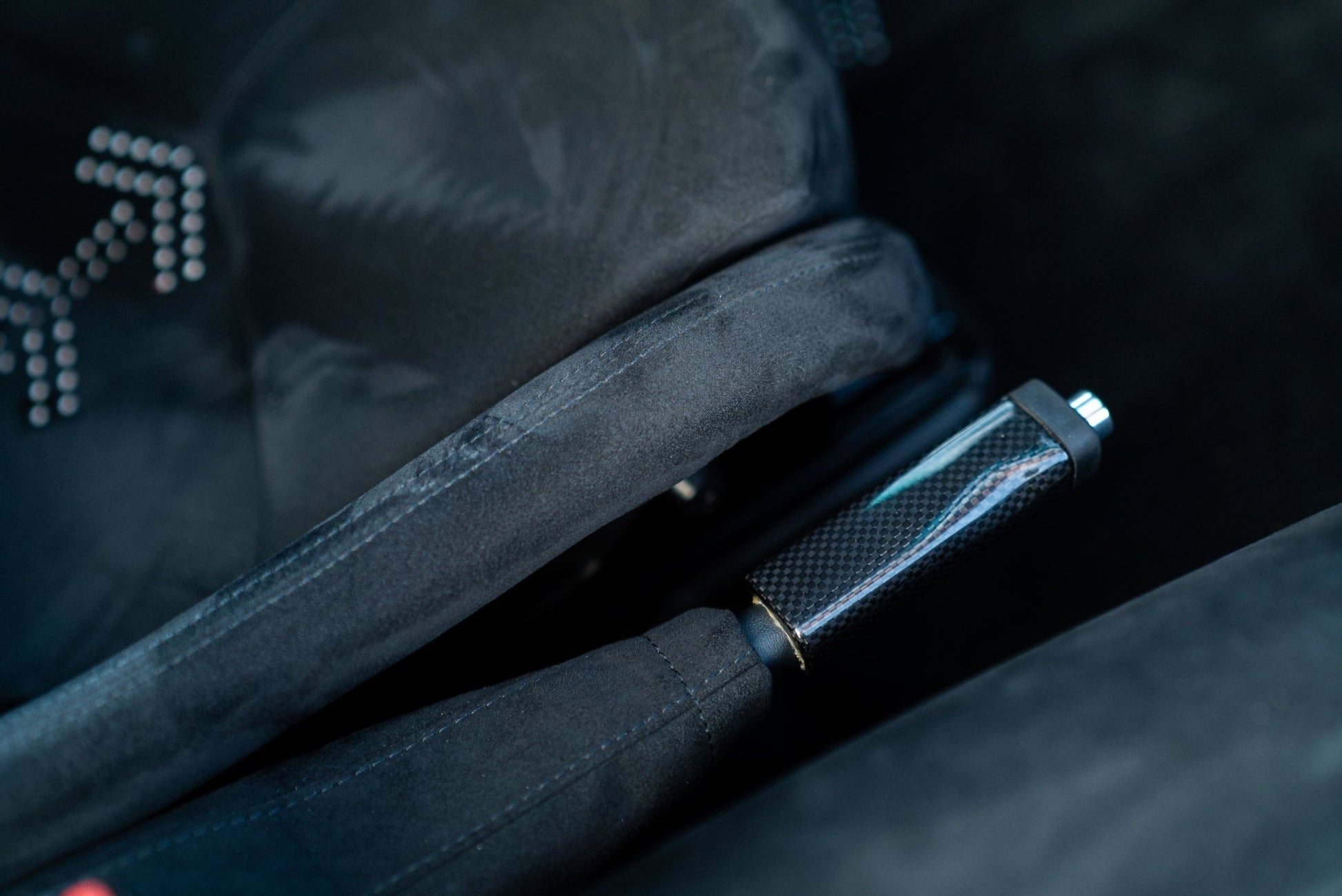 Intérieur Complet LHD ou RHD en Cuir et fibre de carbone « SV / Superveloce » de DMC pour Lamborghini Murcielago Coupé et Roadster d'origine - KDMPARTS EUROPE TUNING STORE