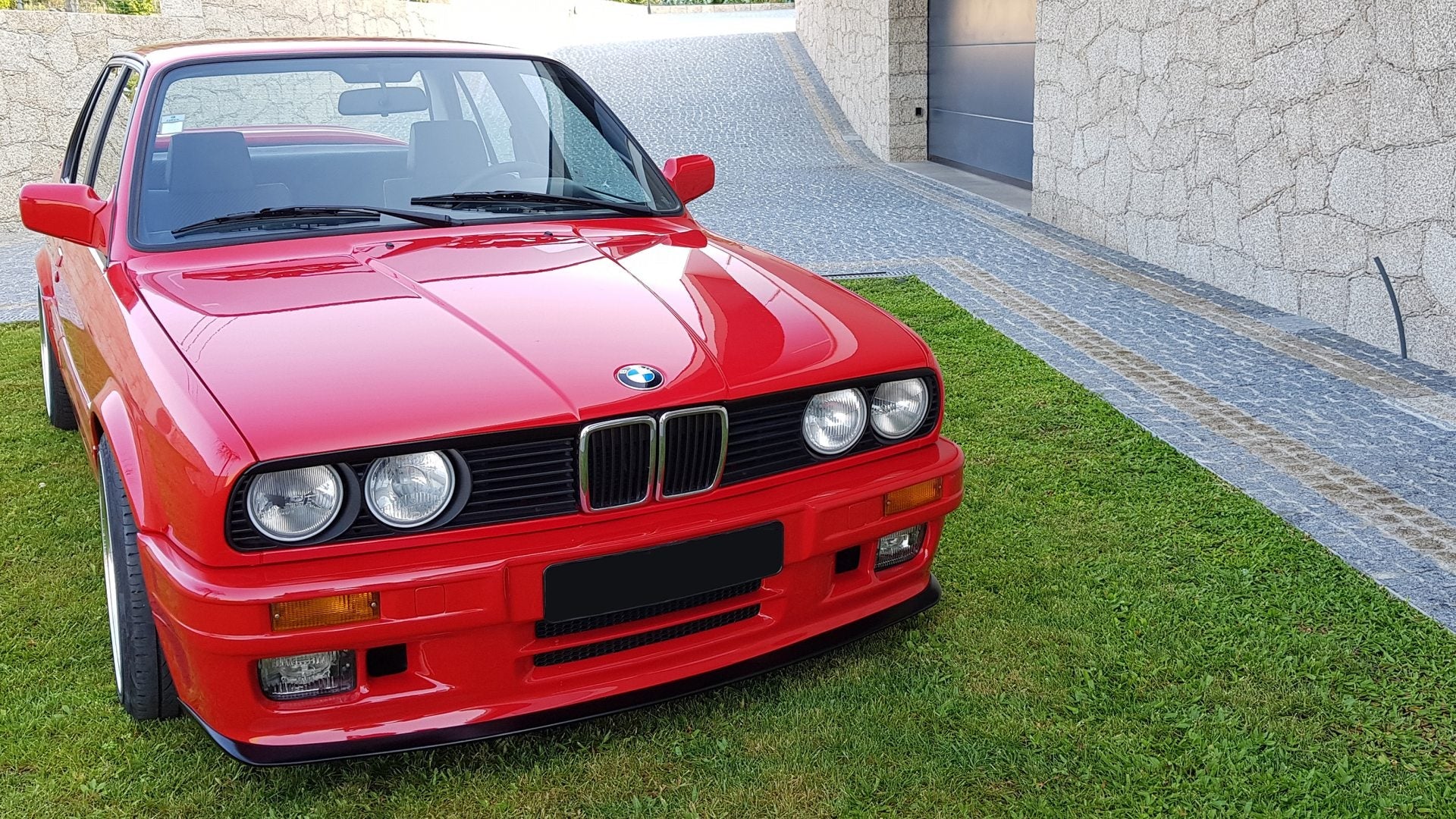Kit Carrosserie BMW Série 3 E30 (87 - 94) – Style M - Technic (5 portes) - KDMPARTS EUROPE TUNING STORE