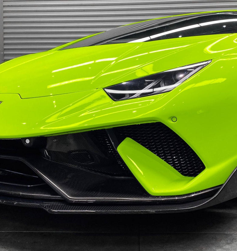 Lame de pare chocs avant en fibre de carbone « Performante » compatible avec le pare chocs DMC (Performante) pour Lamborghini Huracan Coupé et Spyder - KDMPARTS EUROPE TUNING STORE