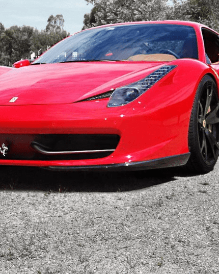 Lame de pare chocs avant pour Ferrari F458 Coupé Italia / Spider 2010 - 2014 en fibre de Carbone haute brillance - KDMPARTS EUROPE TUNING STORE