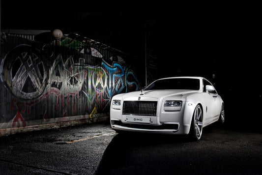 Lames de pare chocs avant en fibre de carbone forgée Black Badge de DMC pour Rolls Royce Ghost Série 1 et 2 - KDMPARTS EUROPE TUNING STORE