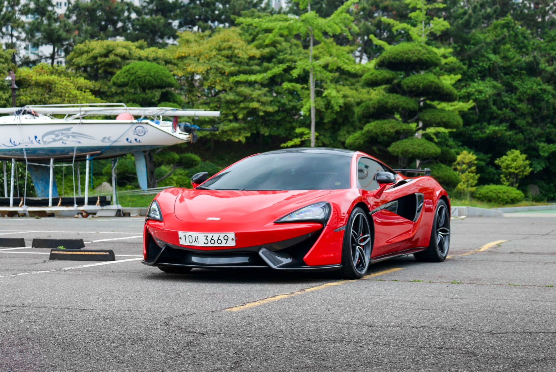 Lames de pare chocs avant latéraux en fibre de carbone de DMC pour McLaren 570S et 540C - KDMPARTS EUROPE TUNING STORE