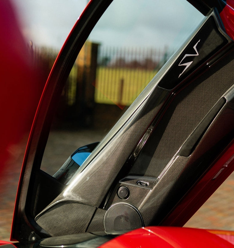 Panneaux de porte en fibre de carbone « SV / Superveloce » de DMC pour Lamborghini Murcielago Coupé et Roadster d'origine - KDMPARTS EUROPE TUNING STORE