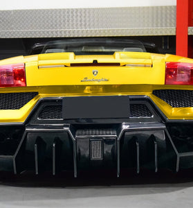 Pare chocs arrière avec diffuseur en fibre de carbone DMC pour Lamborghini Gallardo 520 et LP540 d'origine - KDMPARTS EUROPE TUNING STORE