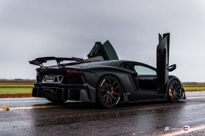 Pare chocs arrière avec diffuseur en fibre de carbone « E - GT » DMC pour Lamborghini Aventador Coupé et Roadster d'origine - KDMPARTS EUROPE TUNING STORE