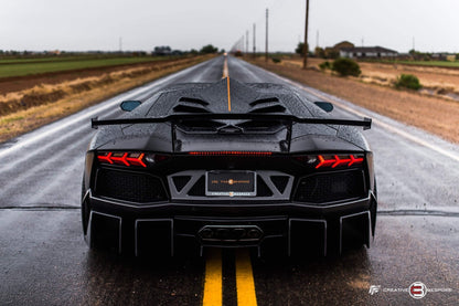 Pare chocs arrière avec diffuseur en fibre de carbone « E - GT » DMC pour Lamborghini Aventador Coupé et Roadster d'origine - KDMPARTS EUROPE TUNING STORE