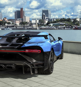 Pare chocs arrière en fibre de carbone forgée DMC, pour Bugatti Chiron - Pièce de rechange pour les pièces d'origine, look PUR SPORT - KDMPARTS EUROPE TUNING STORE