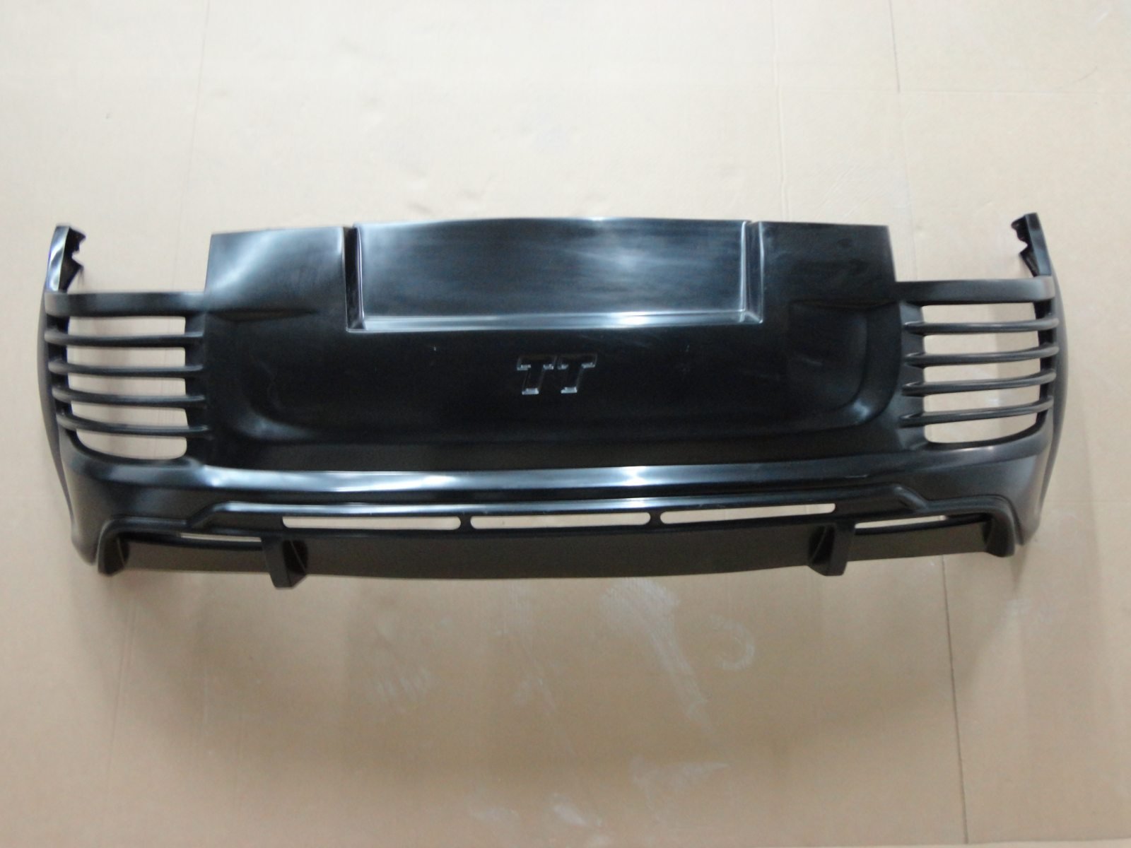 PARE CHOCS ARRIÈRE POUR AUDI TT 8N COUPÉ ( 98 - 05 ) LOOK R8 - KDMPARTS EUROPE TUNING STORE