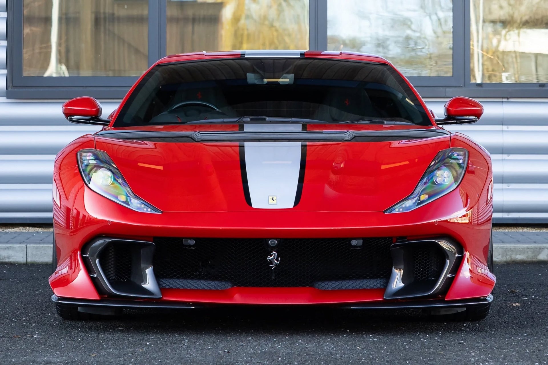 Pare chocs avant en fibre de carbone pour Ferrari 812 Competizione, compatible avec les modèles SF Superfast Coupé et GTS Spider d'origine - KDMPARTS EUROPE TUNING STORE