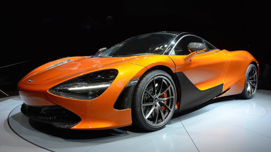 Protections latérales de porte en fibre de carbone de DMC pour McLaren 720S et 765LT Coupé et Spider d'origine - KDMPARTS EUROPE TUNING STORE