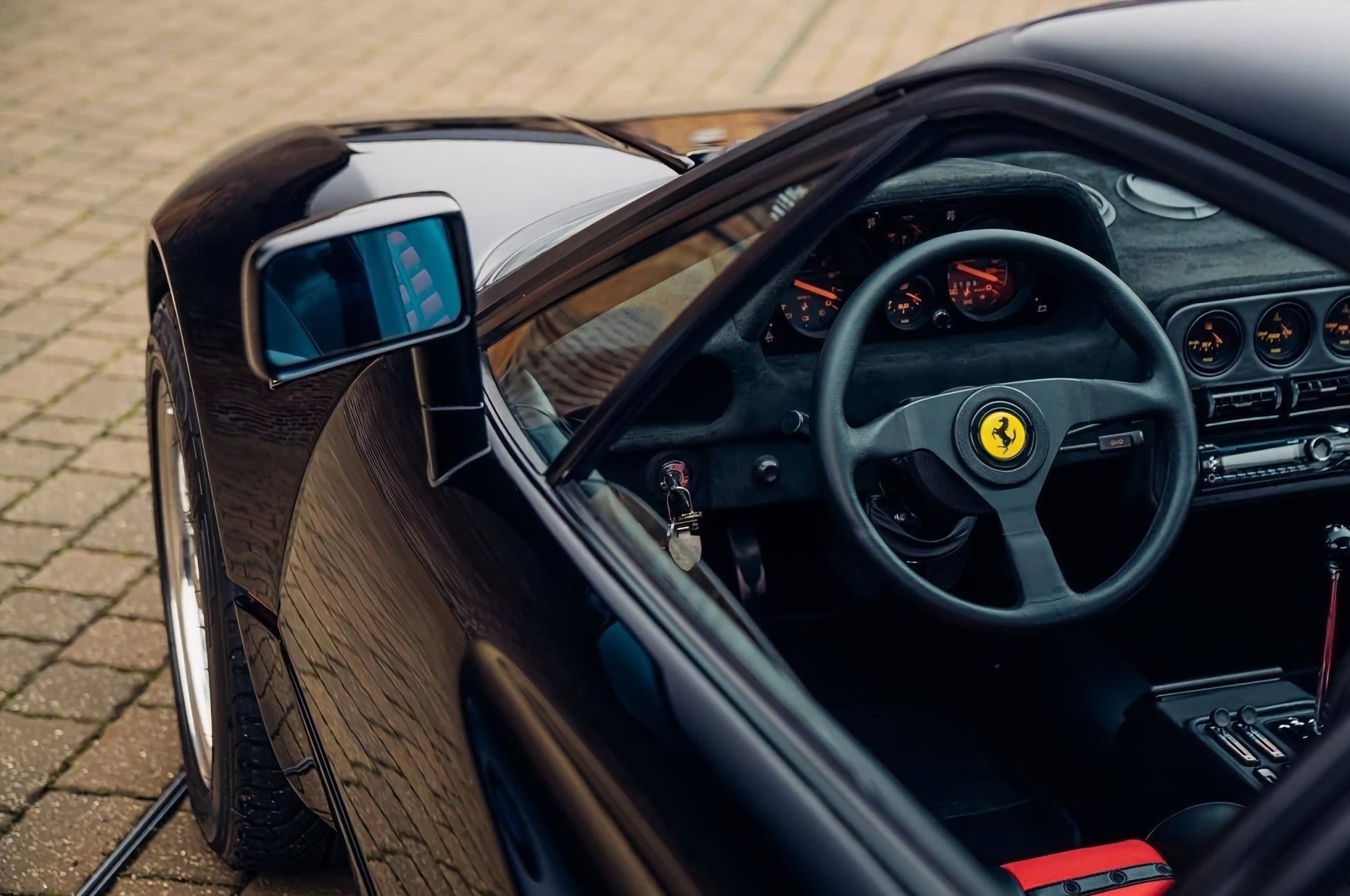 Rétroviseurs latéraux en fibre de carbone « GT » pour Ferrari 288 GTO - KDMPARTS EUROPE TUNING STORE