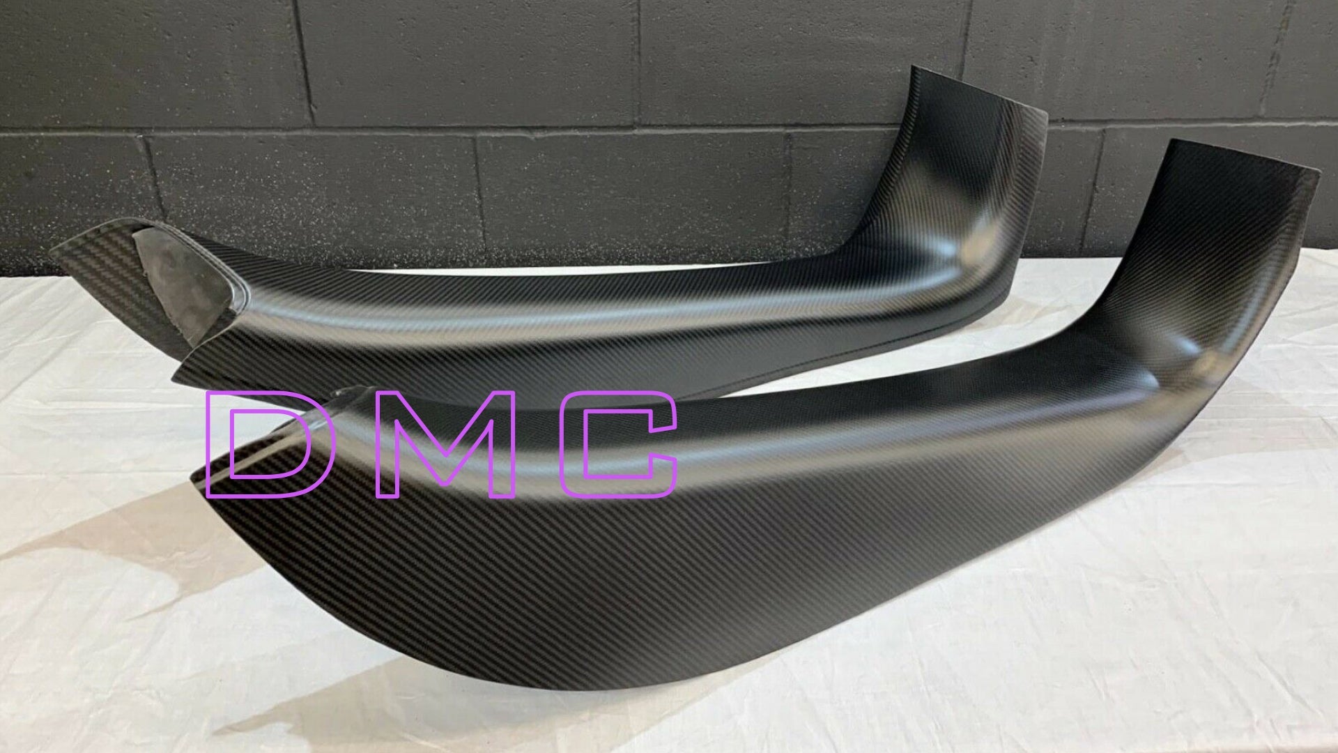 Seuils de porte latéraux en fibre de carbone pour McLaren 720S Coupé et Spider - KDMPARTS EUROPE TUNING STORE